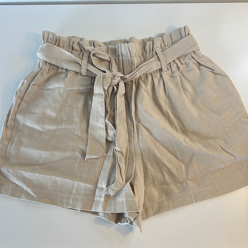 Woman Shorts